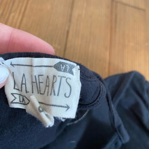 Crop top! - Picture 3 of 5